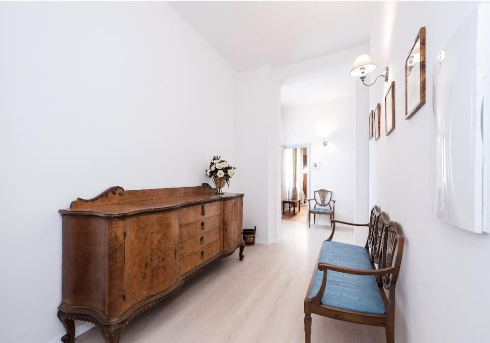 Apartment Dante Florens Exteriör bild